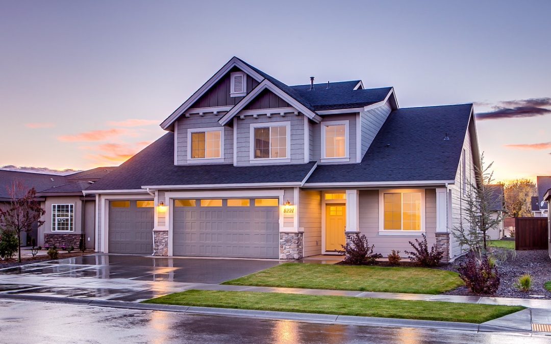 Dans quels cas opter pour une porte de garage solaire ?